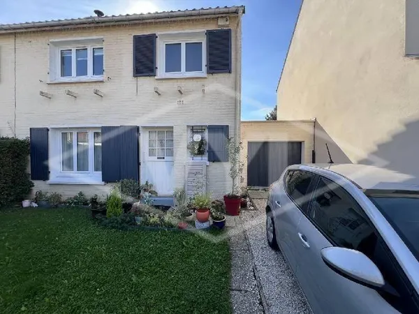 Maison 6 pièces 90 m²