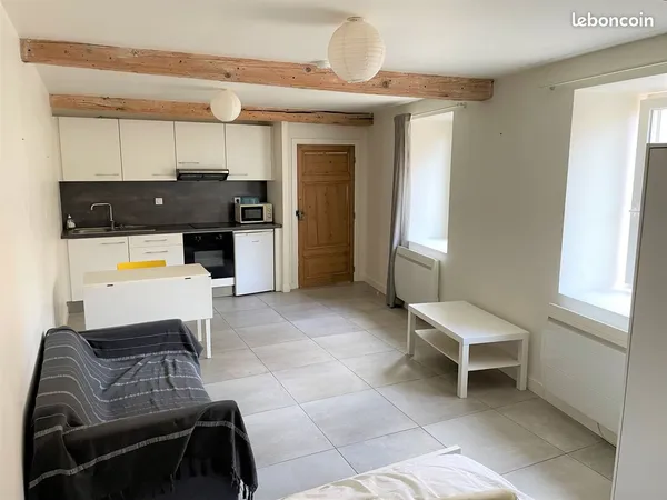 Studio meublé 31 m2
