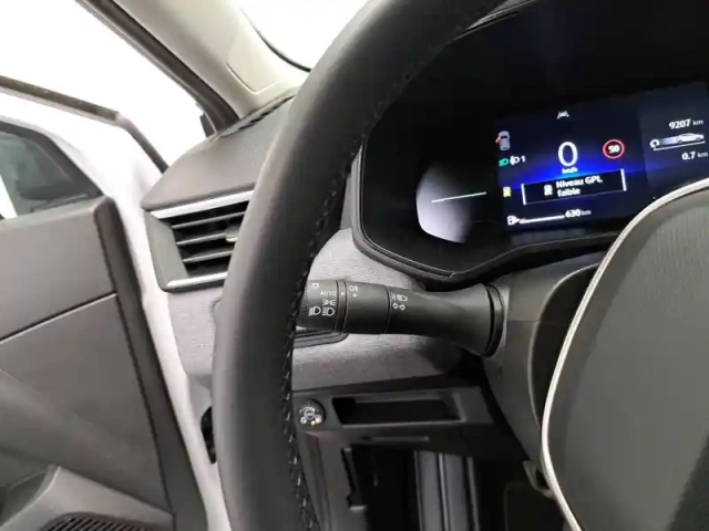 Renault Clio eco-g 100 gsr2 — photo 70