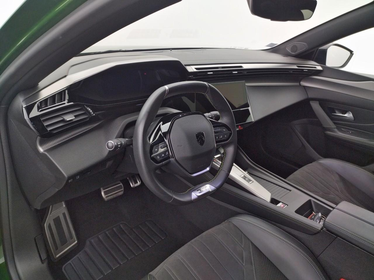 Peugeot 308 phev 180 e-eat8 gt — photo 9