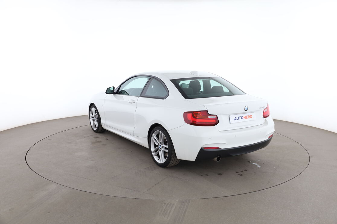 BMW Série 2 Coupé 220i M Sport BVA8 — photo 3