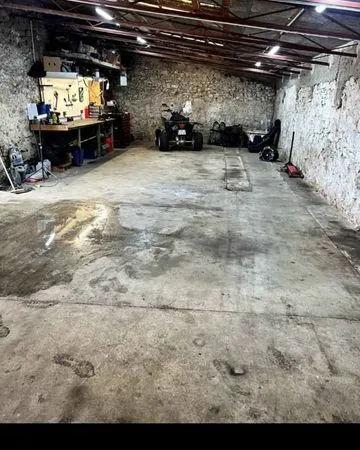 Garage/box