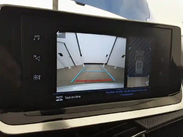 Peugeot 2008 puretech 130 s&amp;s bvm6 — photo 42