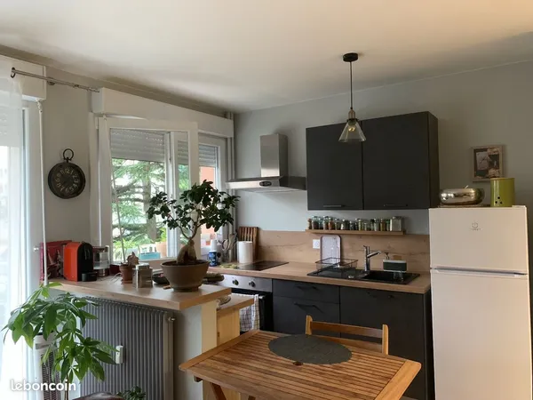 T2 - 44 m² - rue charrel