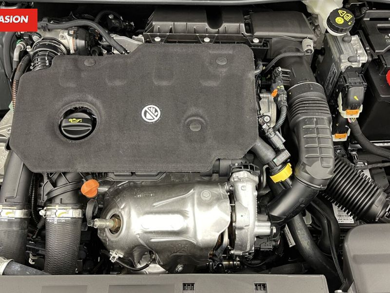 Peugeot 308 III 1.5 BlueHDi 130ch GT EAT8 — photo 11