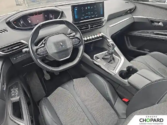 Peugeot 3008 puretech 130ch s&amp;s bvm6 — photo 10