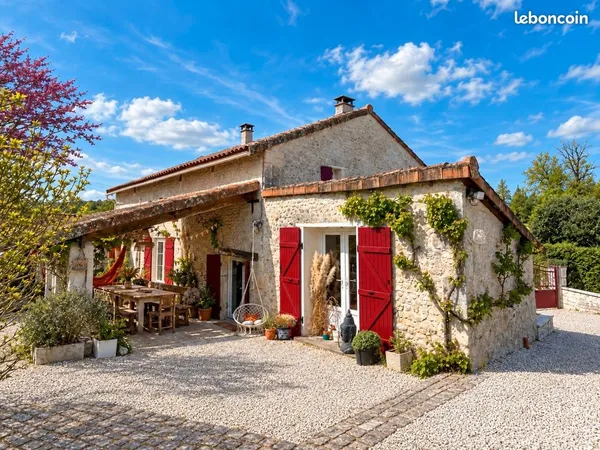 Maison 6 pièces 177 m²