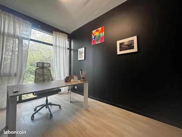 Bureaux fermés pour entrepreneurs ou jeunes entreprises