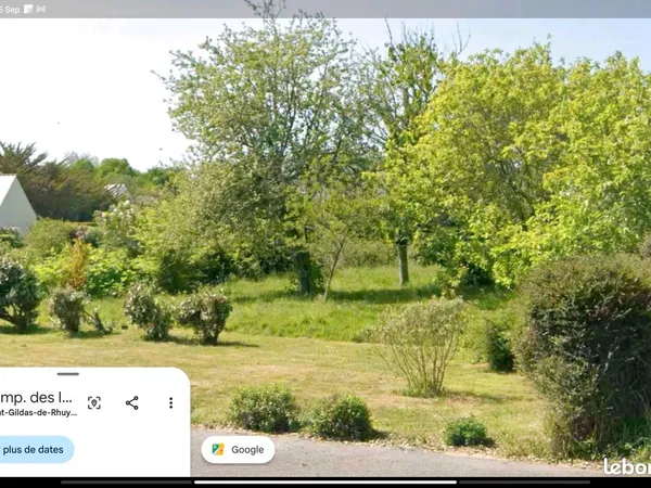 Terrain commerce a pied