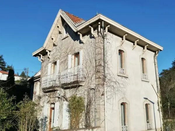 Villa 7 pièces 142 m²