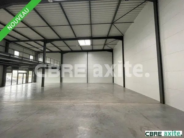 Local commercial 1778 m²