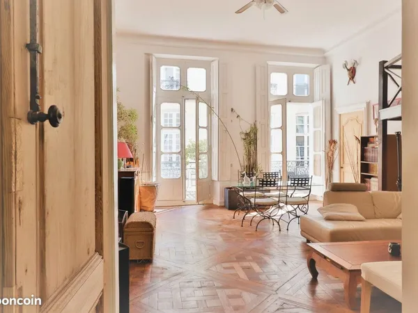 Appartement 4 pièces 125 m²
