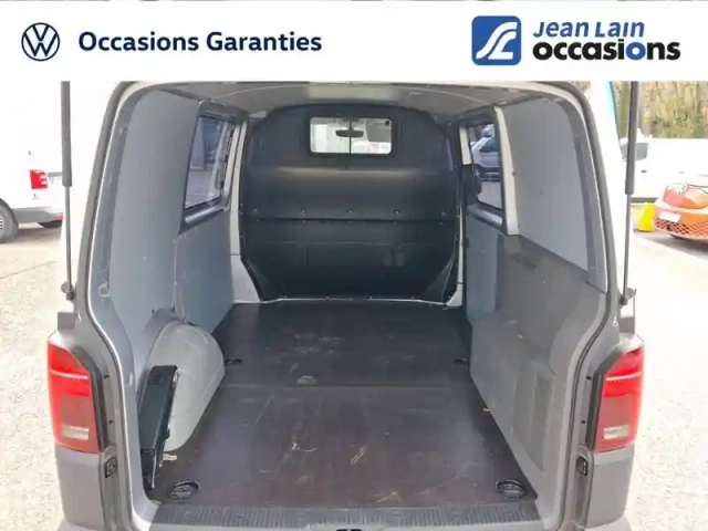 Volkswagen Transporter 6.1 van l1h1 2.0 tdi 150 dsg7 4motion — photo 54