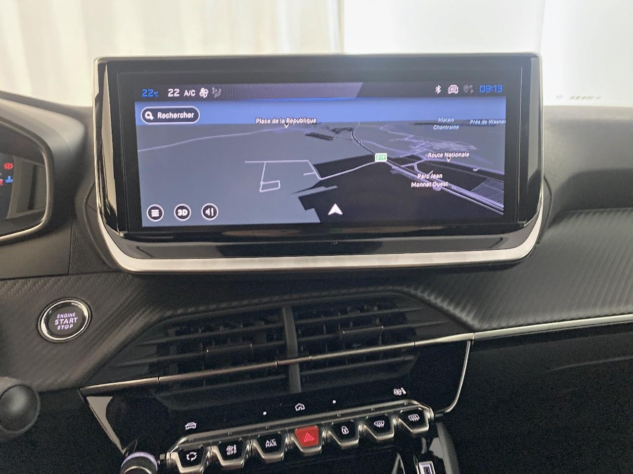 Peugeot 2008 hybrid 145 ch e-dcs6 allure — photo 14