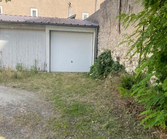 Vends parking 14m² Tours Halles