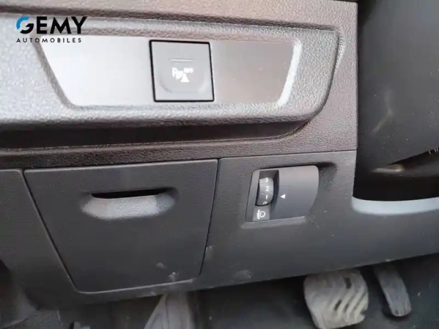 Dacia Sandero tce 90 cvt — photo 14