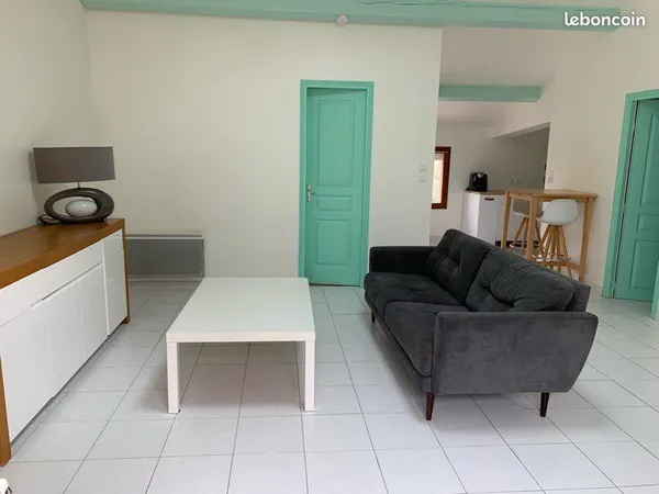 Appartement/Maisonnette T1bis meublé - terrasse jardinet