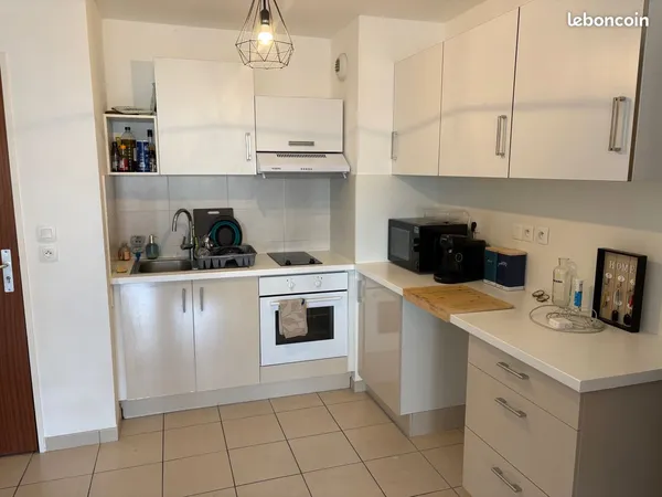 Loue appartement T2 avec Terrasse et garage