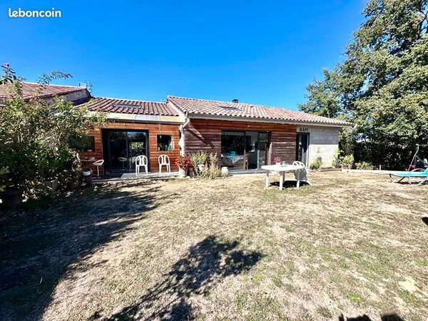 Maison 8 pièces 288 m²