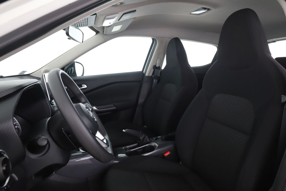 Nissan Juke 1.0 DIG-T Acenta DCT — photo 9
