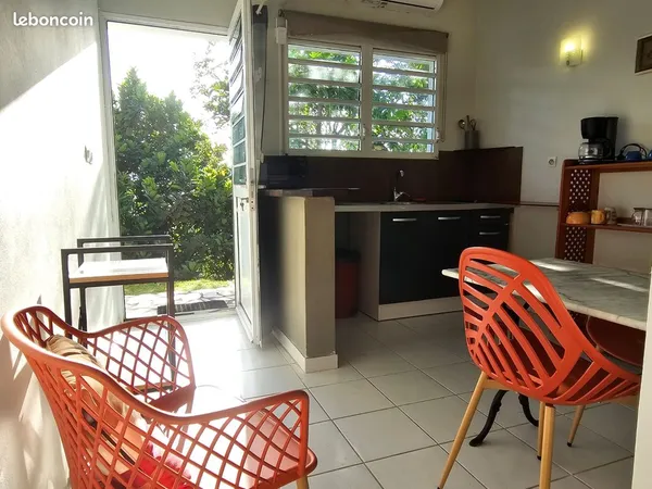 Location studio meublé