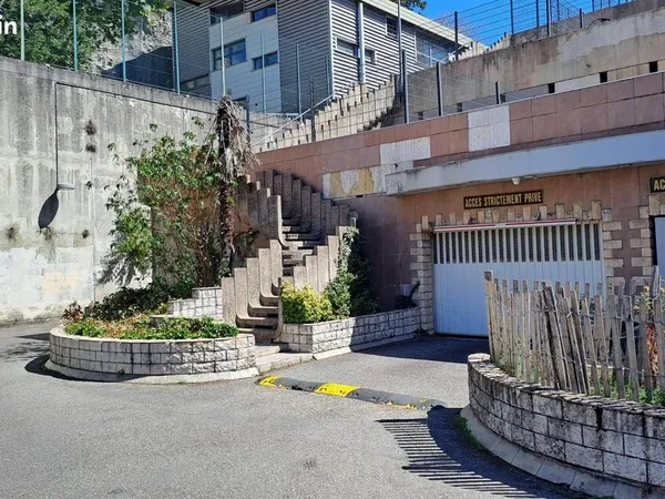 Garage 12 m² Chambery