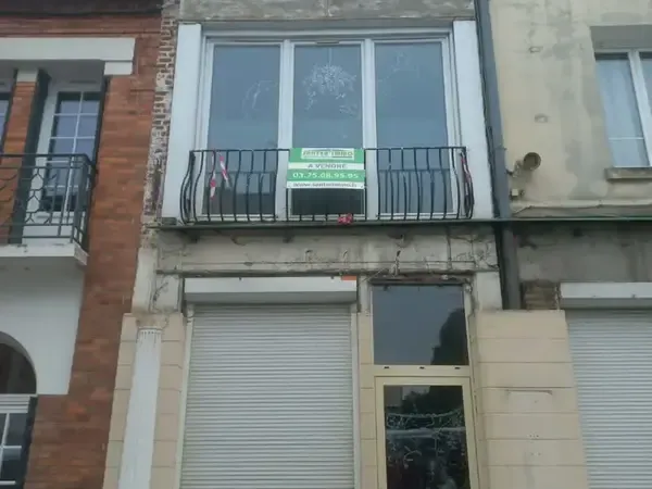 Commerce 4 pièces 113 m²