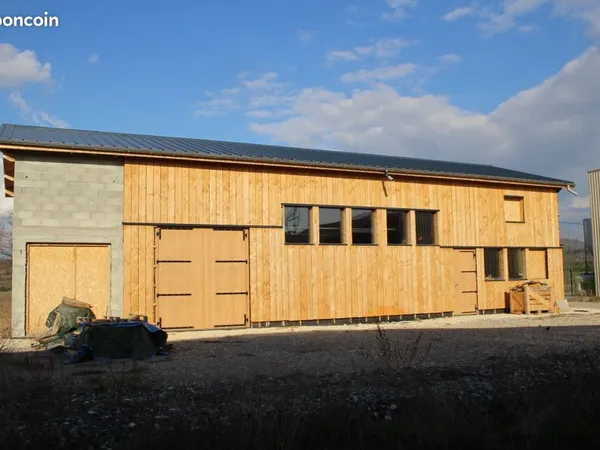 Location atelier travail du bois