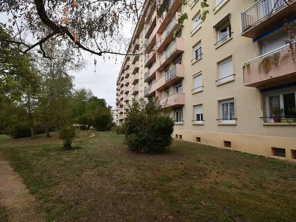 Appartement 4 pièces 64 m²