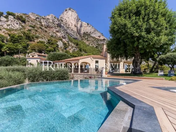 Propriété avec vue Monaco - Vue mer - Piscine - Jardin plat
