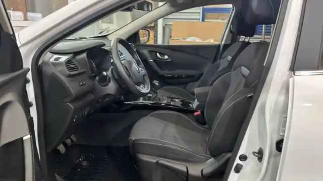Renault Kadjar blue dci 115 — photo 10