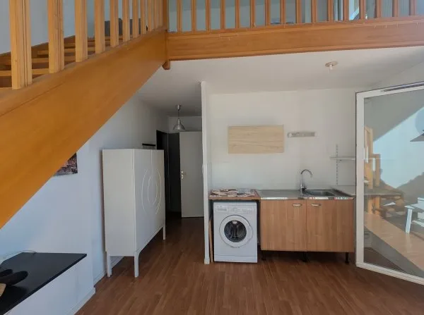 Duplex meublé 36 m² avec terrasse 11 m² et garage - Hauts de Rouen / Bihorel
