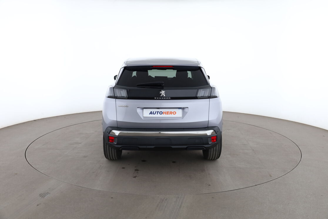 Peugeot 3008 1.2 PureTech Allure Pack EAT8 — photo 4