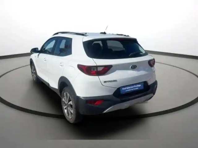 Kia Stonic 1.0 t-gdi 100ch active — photo 5