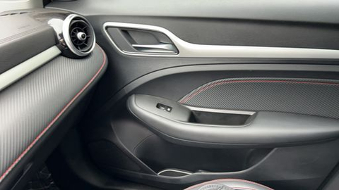 MG ZS 156 70kWh - Luxury – 2022 – 82441 km – Électrique – Boîte Automatique