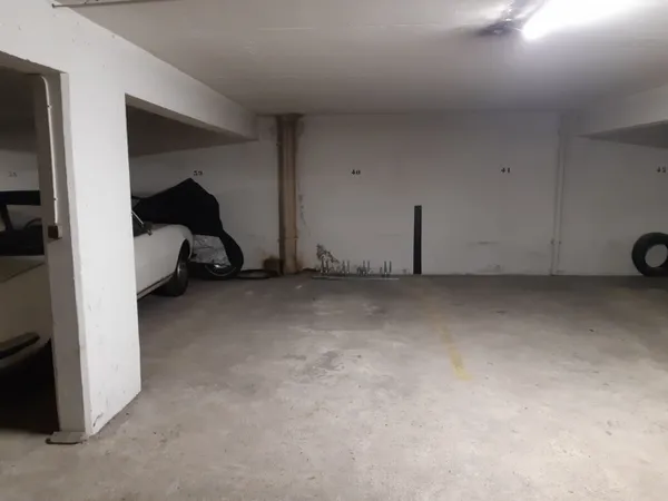 Vends parking