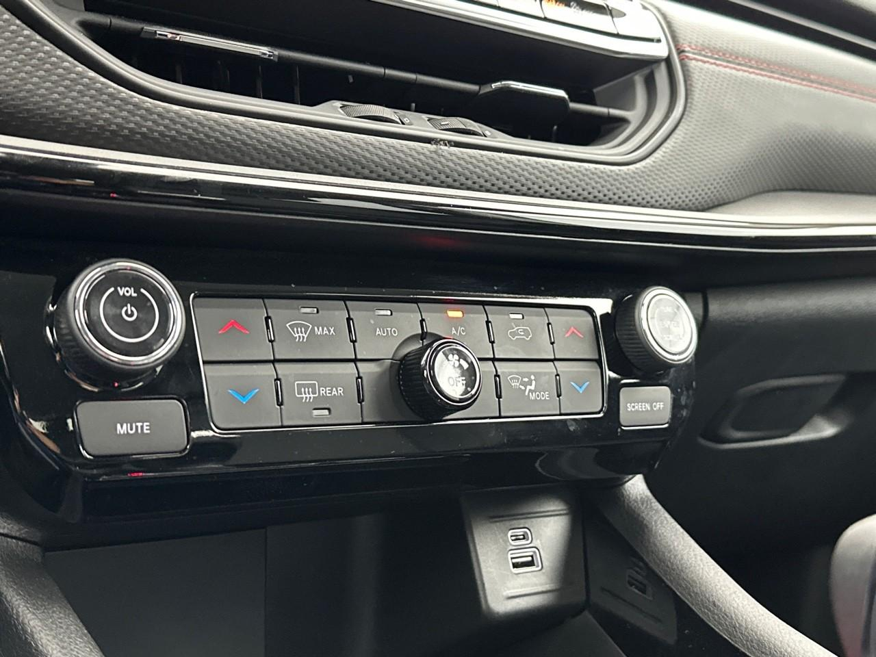 Jeep Compass 1.5 turbo t4 130 ch e-hybrid bvr7 high altitude — photo 27