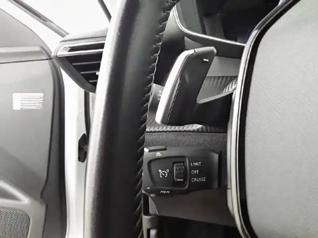 Peugeot 2008 bluehdi 130 s&amp;s eat8 — photo 95
