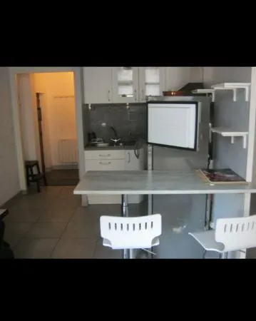 Studio 35m2 fac de lettres