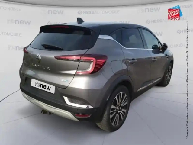 Renault Captur 1.6 e-tech plug-in 160ch initiale paris sieges chauf gps camera attelage — photo 36