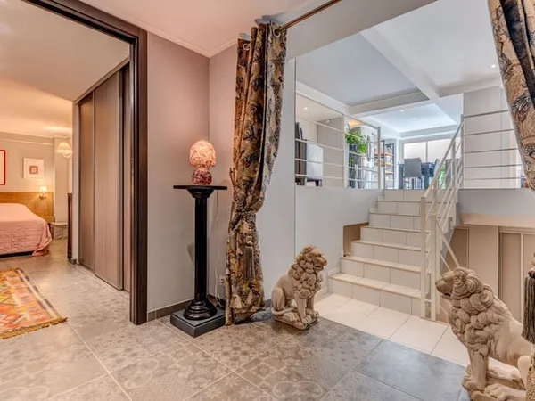 Appartement 5 pièces 174 m²