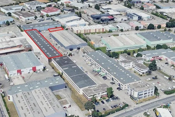 Entrepôt 2375 m²