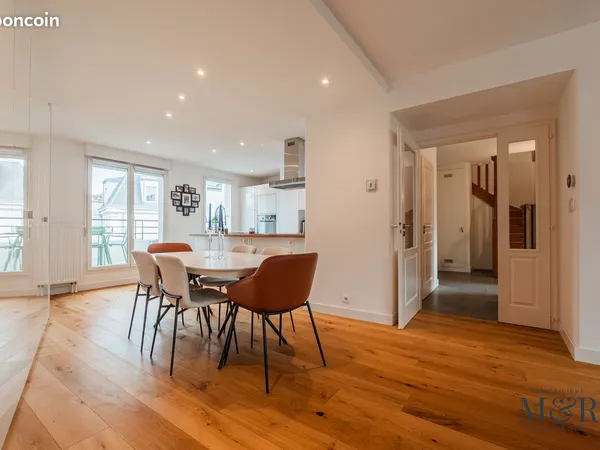 Strasbourg Centre | Duplex de standing 3 chambres en dernier étage avec terrasse, ascenseur et parki