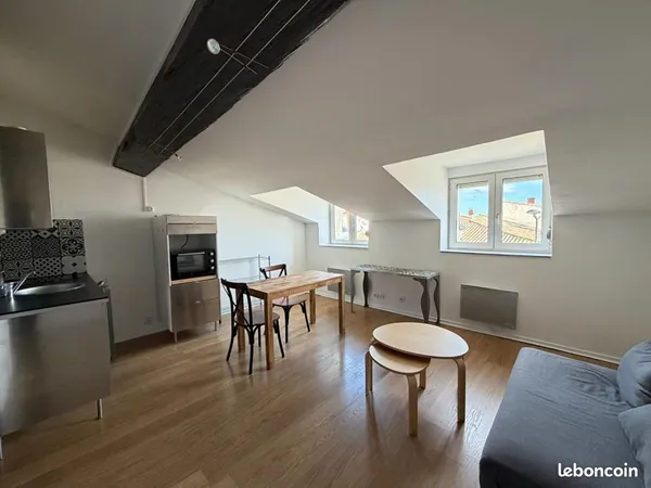 Studio 1 pièce 20 m²