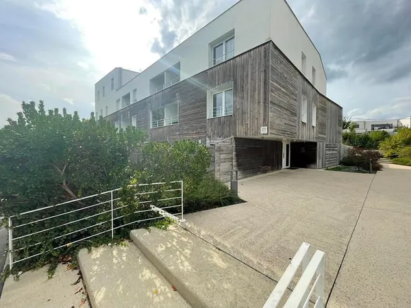 A VENDRE - AGENCE GIBOIRE PACE *EXCLUSIVITE* Appartement T3 63.95m² avec un beau rez-de-jardin d'env