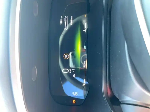 Renault Captur tce 115 ch — photo 16