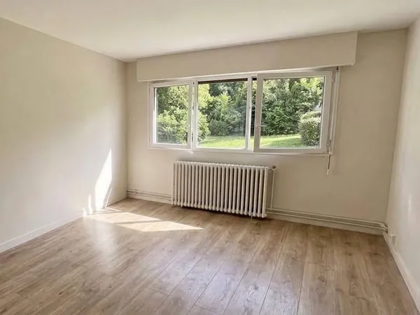 Studette 1 pièce 13 m²
