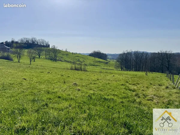 Terrain 4110 m² Allassac