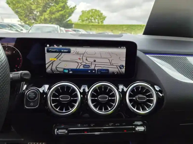 Mercedes Gla 200 d 8g-dct — photo 18
