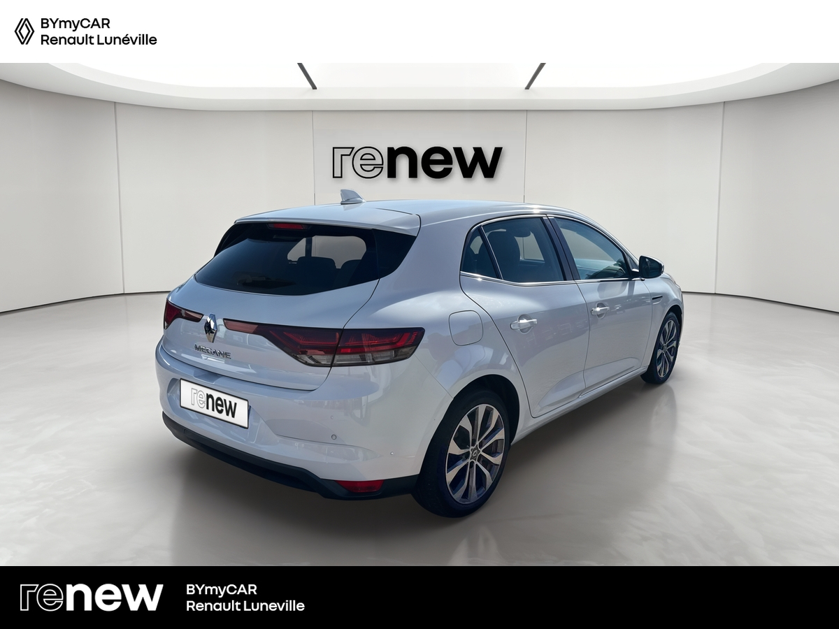 Renault Megane IV Berline Blue dCi 115 — photo 5